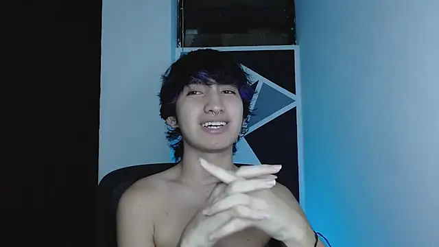 Snapshot of littlextreme chatting on 02/01/26, 03:27 littlextreme online show from 02/01/26, 03:27