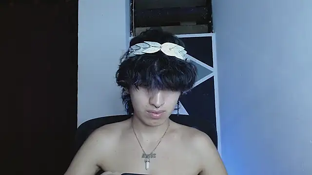 Snapshot of littlextreme chatting on 03/05/26, 02:29 littlextreme online show from 03/05/26, 02:29