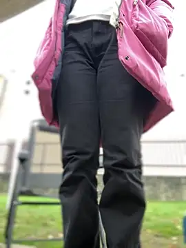 DaisyVibesss online show from 12/15/24, 12:06