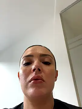 brianna 196 online show from 09/28/25, 08:47