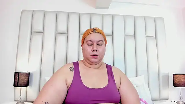 Snapshot of aandreaperez chatting on 03/03/25, 11:33 aandreaperez online show from 03/03/25, 11:33