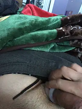 Hugetings online show from 01/12/25, 04:50