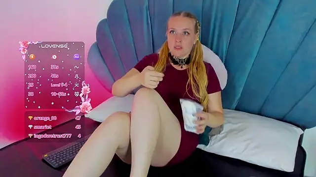 EmilySumer online show from 07/05/26, 05:20