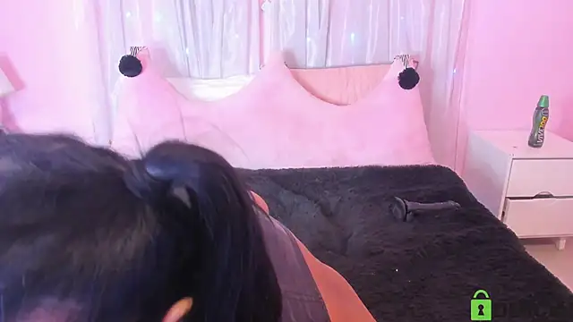 Kirara 22 online show from 12/18/24, 03:58