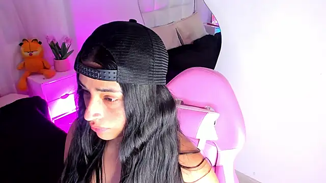 Kirara 22 online show from 12/15/25, 08:13