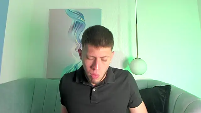 SebastianMaximoff online show from 09/30/25, 08:03