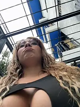 ValeriaHot69 online show from 11/24/25, 03:12