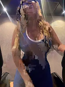 ValeriaHot69 online show from 02/12/26, 11:44