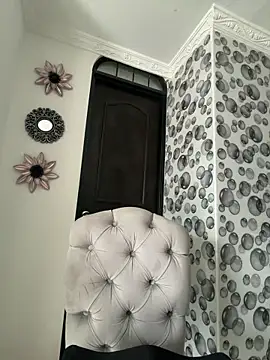 ValeriaHot69 online show from 03/16/26, 12:31