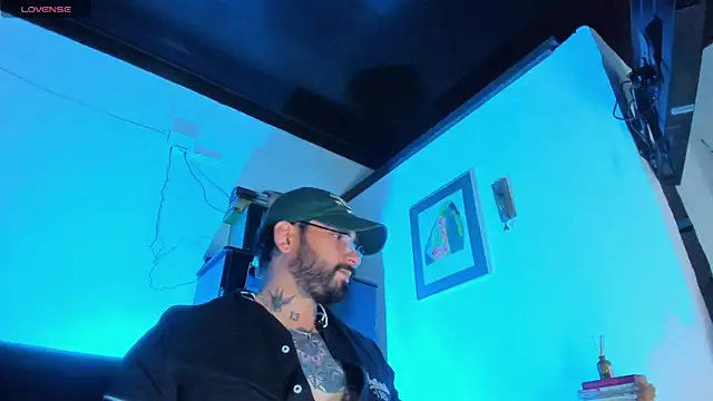 CamiloGray  online show from 11/24/25, 01:55