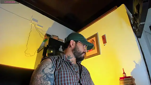 CamiloGray  online show from 12/15/25, 02:54