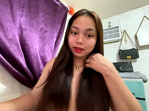 Snapshot of SweetieAngelx chatting on 09/26/25, 11:20 SweetieAngelx online show from 09/26/25, 11:20