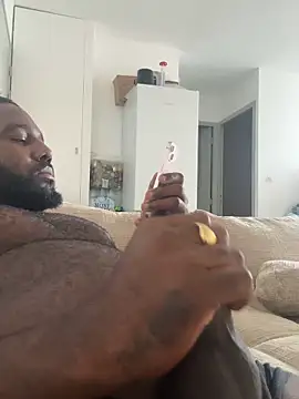 Snapshot of waakenda chatting on 02/26/26, 03:44 waakenda online show from 02/26/26, 03:44