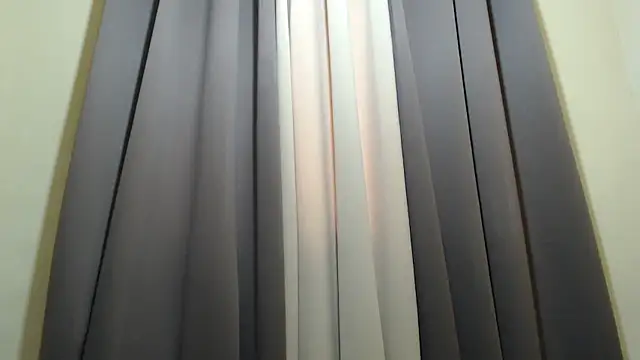 Snapshot of x_brittany_x chatting on 05/08/26, 02:50 x brittany x online show from 05/08/26, 02:50