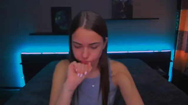 AlexaBarkley online show from 02/25/25, 06:25