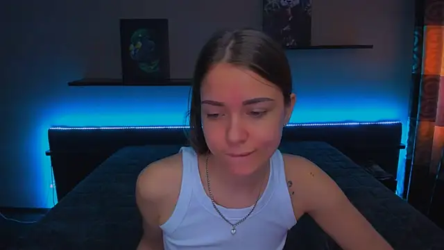 AlexaBarkley online show from 03/13/25, 06:16