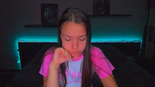 AlexaBarkley online show from 11/05/25, 12:21