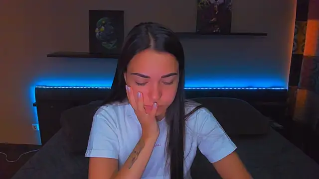 AlexaBarkley online show from 06/19/26, 12:26