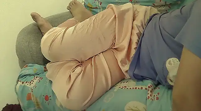 Snapshot of Alexiadreamer chatting on 02/19/25, 04:22 Alexiadreamer online show from 02/19/25, 04:22