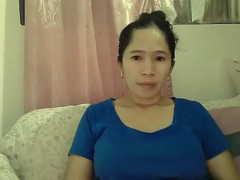 Snapshot of Alexiadreamer chatting on 09/21/25, 01:24 Alexiadreamer online show from 09/21/25, 01:24