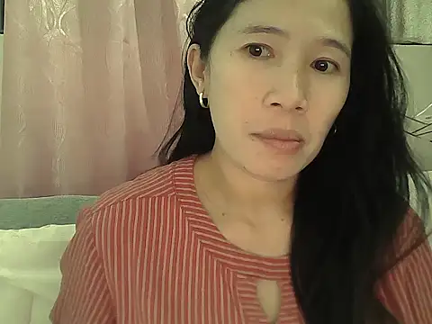 Snapshot of Alexiadreamer chatting on 10/19/25, 03:45 Alexiadreamer online show from 10/19/25, 03:45