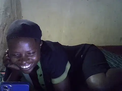 cute-shamza online show from 09/19/25, 05:20