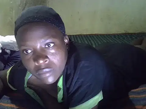 cute-shamza online show from 10/01/25, 02:17