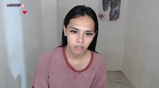 Snapshot of shecutie69 chatting on 03/10/25, 06:16 shecutie69 online show from 03/10/25, 06:16