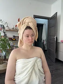 sweetest pie online show from 02/19/25, 12:11