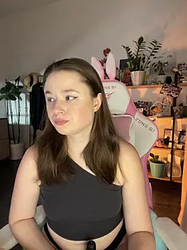 sweetest pie online show from 10/16/25, 05:25