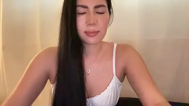 clairewntr online show from 03/18/26, 01:58