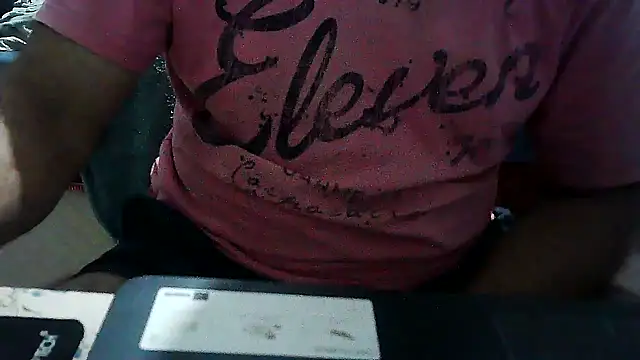 Snapshot of eduar570 chatting on 03/24/26, 04:50 eduar570 online show from 03/24/26, 04:50