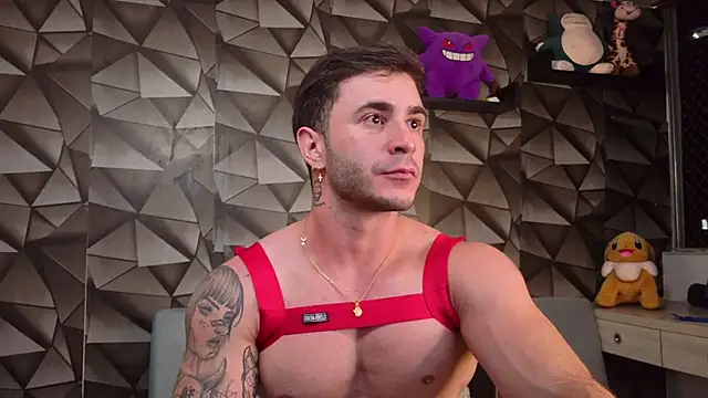 Snapshot of Latino_stud4u chatting on 05/08/26, 04:29 Latino stud4u online show from 05/08/26, 04:29