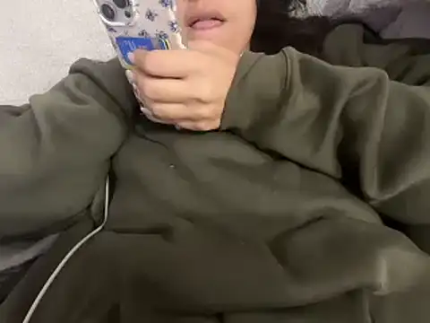 Snapshot of tbaexoxox chatting on 02/09/26, 03:43 tbaexoxox online show from 02/09/26, 03:43