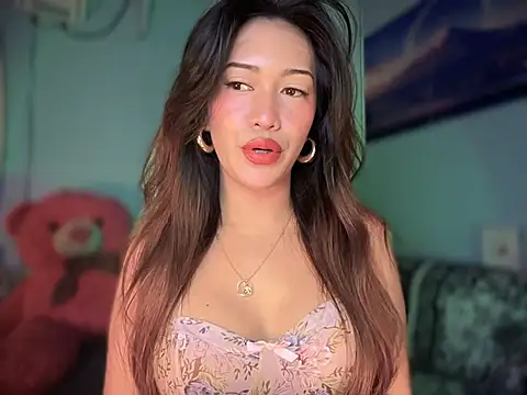 Snapshot of Jasmine_Elcock chatting on 12/05/25, 07:54 Jasmine Elcock online show from 12/05/25, 07:54