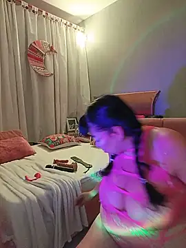 karlablue  online show from 05/20/26, 12:39
