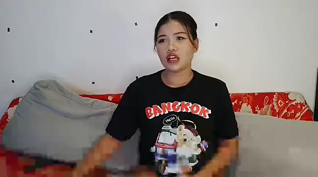 Snapshot of thai_pussy_yummy chatting on 03/04/25, 06:37 thai pussy yummy online show from 03/04/25, 06:37