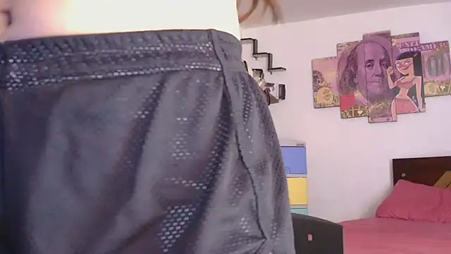 Snapshot of natty_01 chatting on 02/16/25, 11:38 natty 01 online show from 02/16/25, 11:38