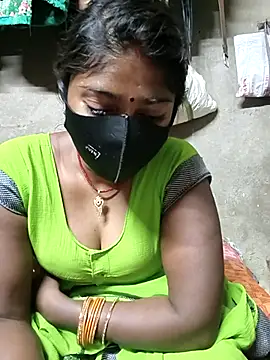 Snapshot of Arti032 chatting on 02/28/26, 04:19 Arti032 online show from 02/28/26, 04:19