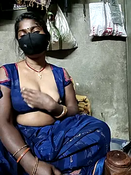 Snapshot of Arti032 chatting on 03/01/26, 03:36 Arti032 online show from 03/01/26, 03:36