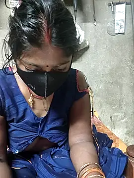 Snapshot of Arti032 chatting on 03/13/26, 10:16 Arti032 online show from 03/13/26, 10:16