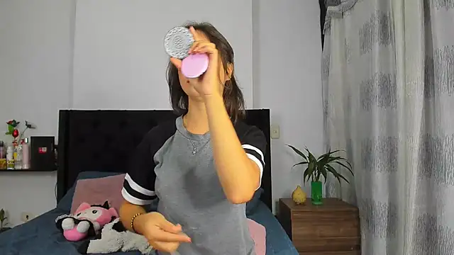 AndreaStivens online show from 09/25/25, 11:14