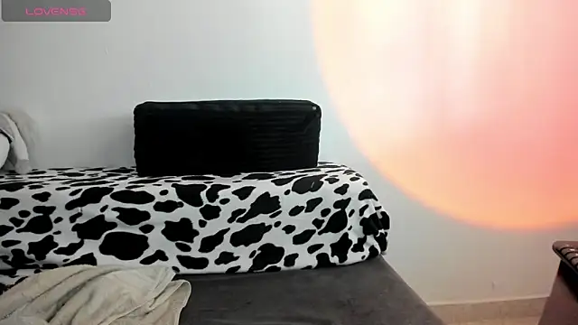 mariecam420 online show from 12/19/25, 01:18