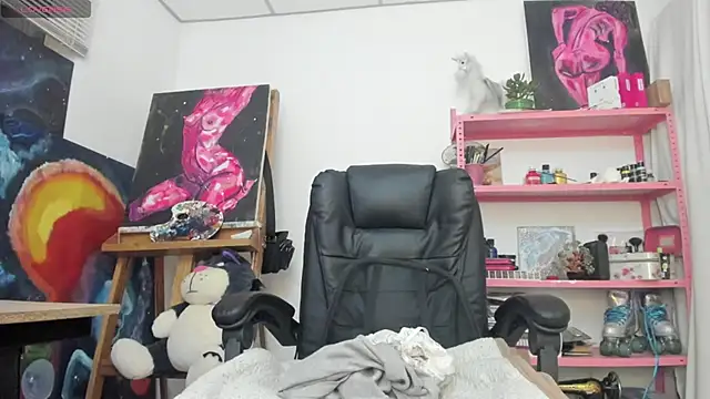 Snapshot of mariecam420 chatting on 03/23/26, 07:51 mariecam420 online show from 03/23/26, 07:51