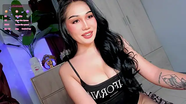 Snapshot of Icon1c_LiLy chatting on 05/10/26, 08:19 Icon1c LiLy online show from 05/10/26, 08:19