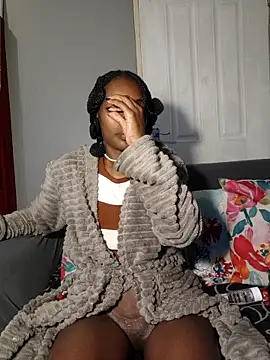 HoneyDropsX online show from 06/06/26, 05:23