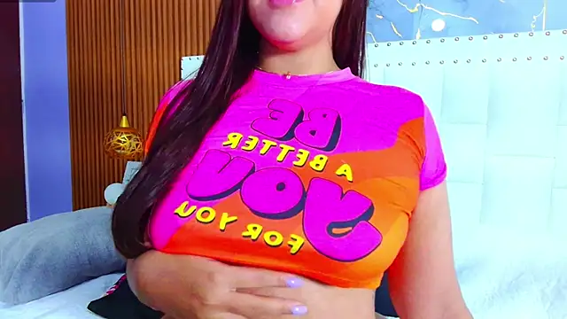 IrresistibleMilf online show from 02/07/25, 12:50