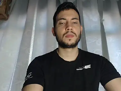 Armando 2002 online show from 01/23/25, 03:32