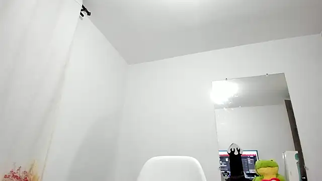 esmeraldamfc online show from 02/25/25, 12:58