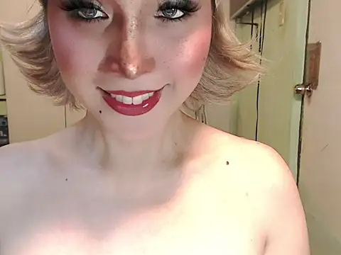Ezradeliciosa online show from 06/11/26, 02:53
